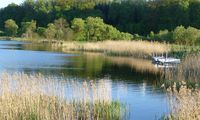 Goldbergsee mit Booten